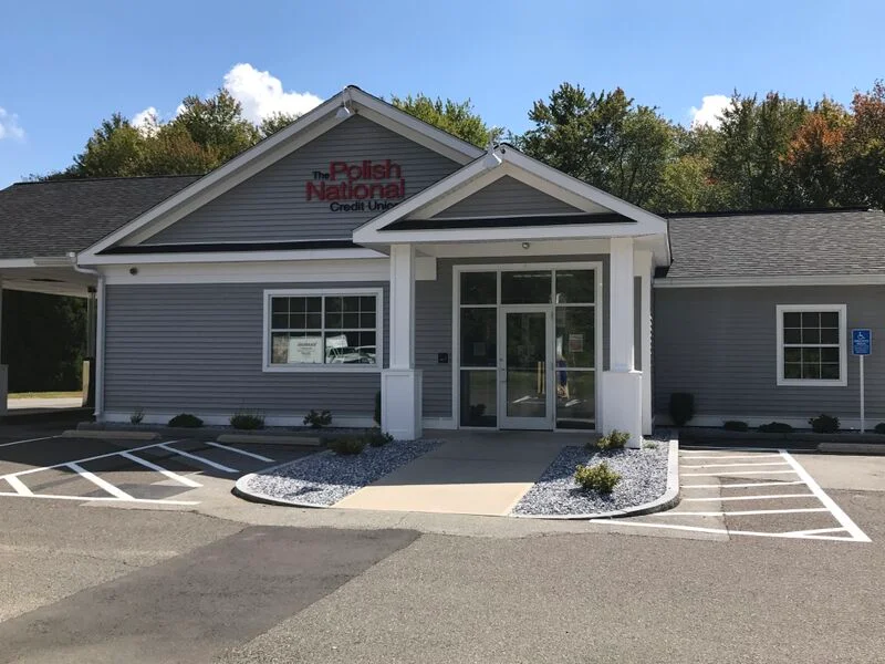 Polish National Credit Union Granby Exterior